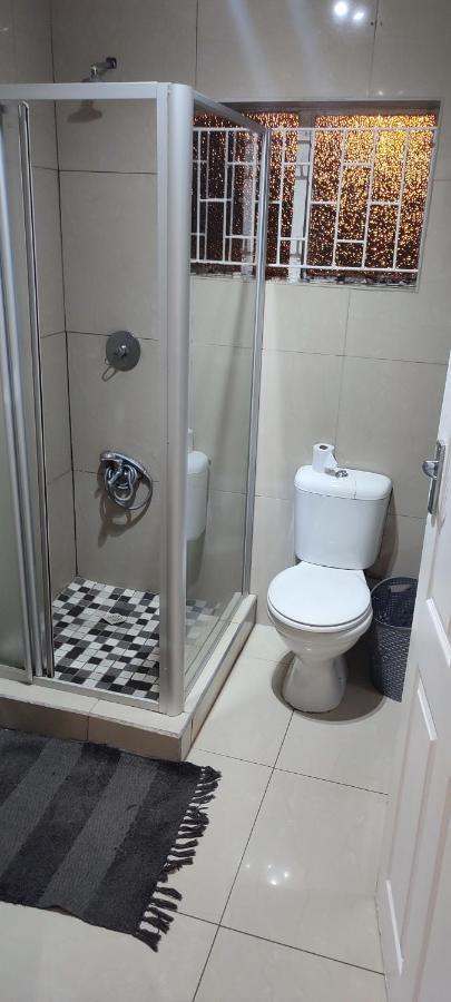 Bed & Breakfast Casa Linda Newcastle